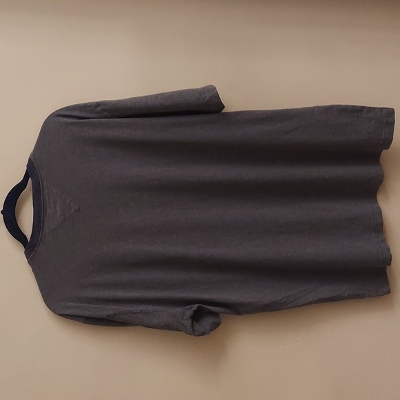TOMMY HILFIGER Tino Classic Logo Short Sleeve Dark Gray T-shirt - Picture 7 of 8